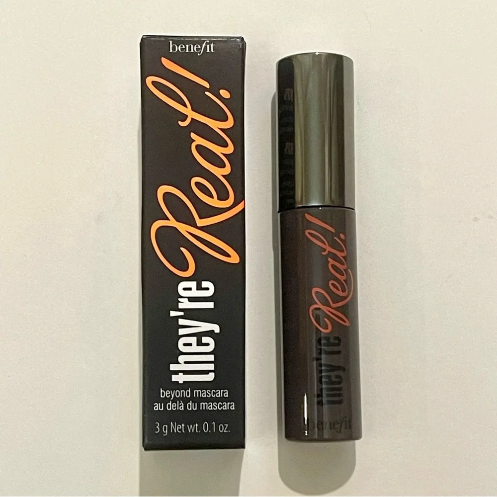 NWT Nine Items Total ~ Benefit Sample Size and Two Ipsy Bags